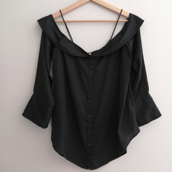 Free People Walk This Way Off the Shoulder Black Satin Button Blouse Small - Picture 2 of 14
